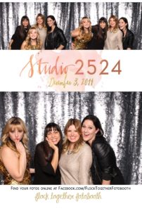 Open air photo booth in Dallas Texas